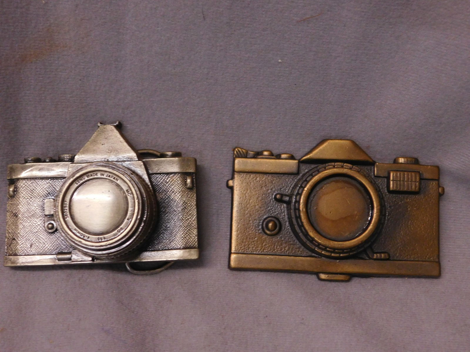 2 Vintage Camera Form Belt Buckles (1 of 6)
