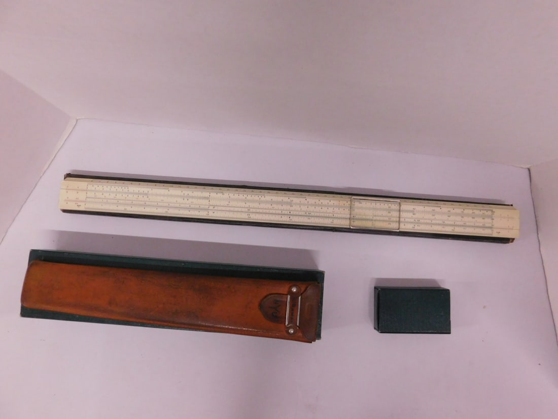 Vintage Sun Hemmi 22" Slide Rule + other case (1 of 8)