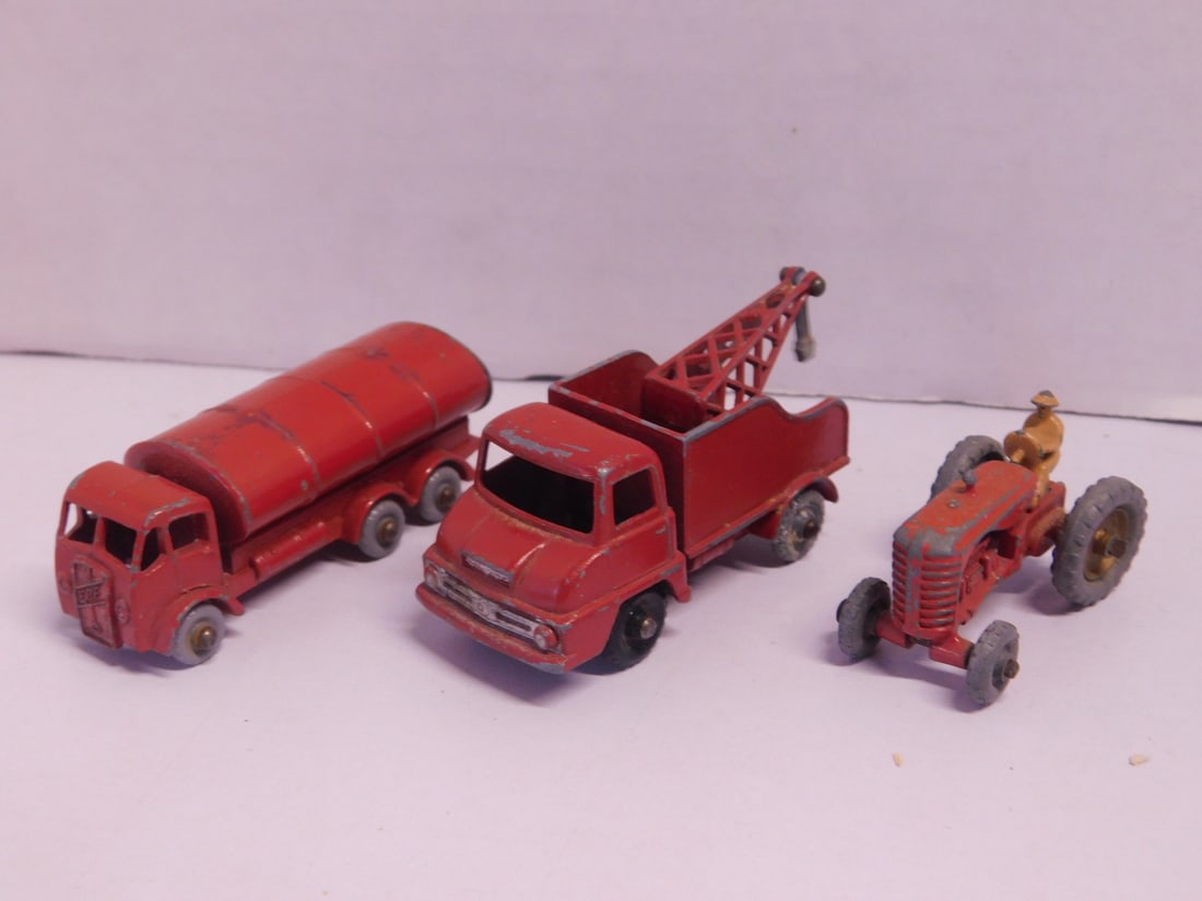 Three Lesney Matchbox 1950s / 60s Vehicles (1 of 7)