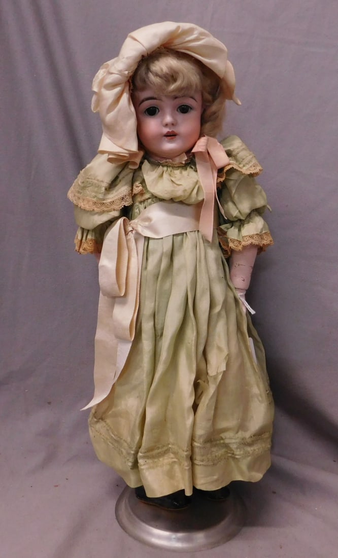 Kestner Child Doll: Kestner Child Doll, No. 149 model, unmarked Kestner, bidque head, brown sleep eyes, open mouth with teeth, blond wig, composition ball jointed body, celery green satin type gown with lace trim, approx