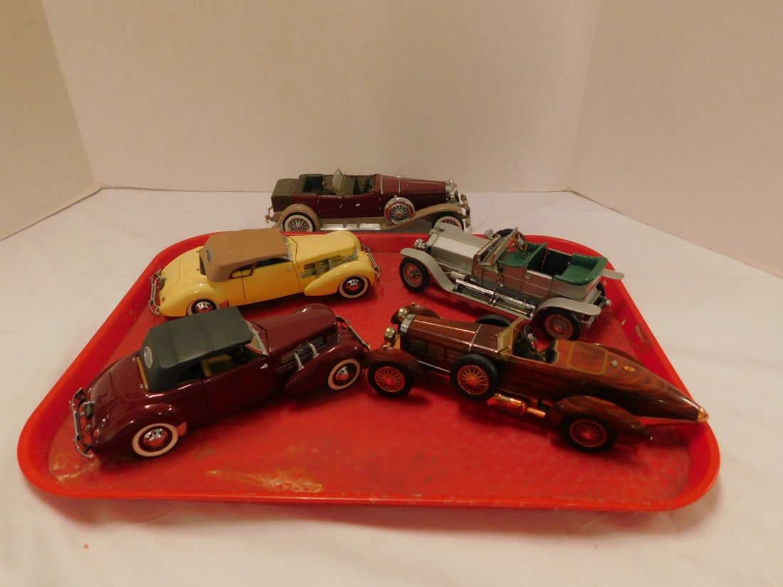 5 Franklin Mint Scale Model Die Cast Cars (1 of 3)