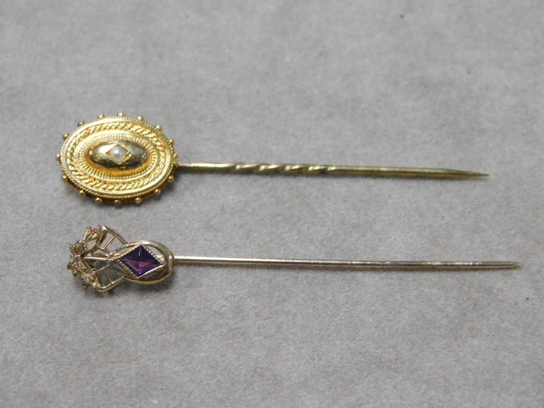 2 Gold Vintage Stickpins (1 of 7)