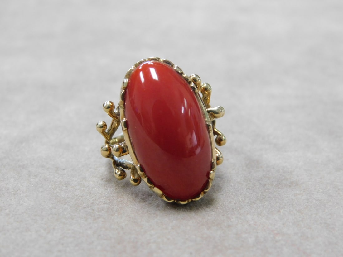 18k yg Blood Red Coral Ring (1 of 5)