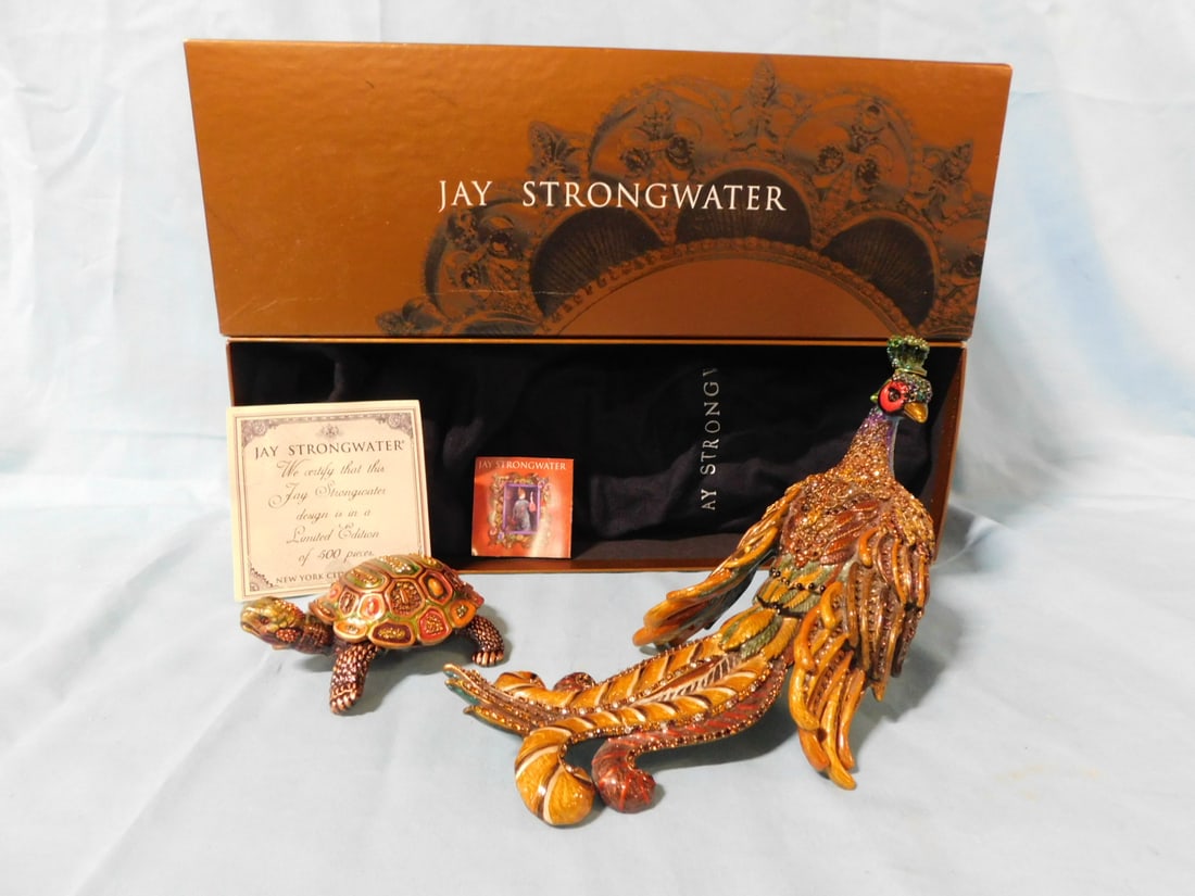 2 Jay Strongwater Sculptures (1 of 8)