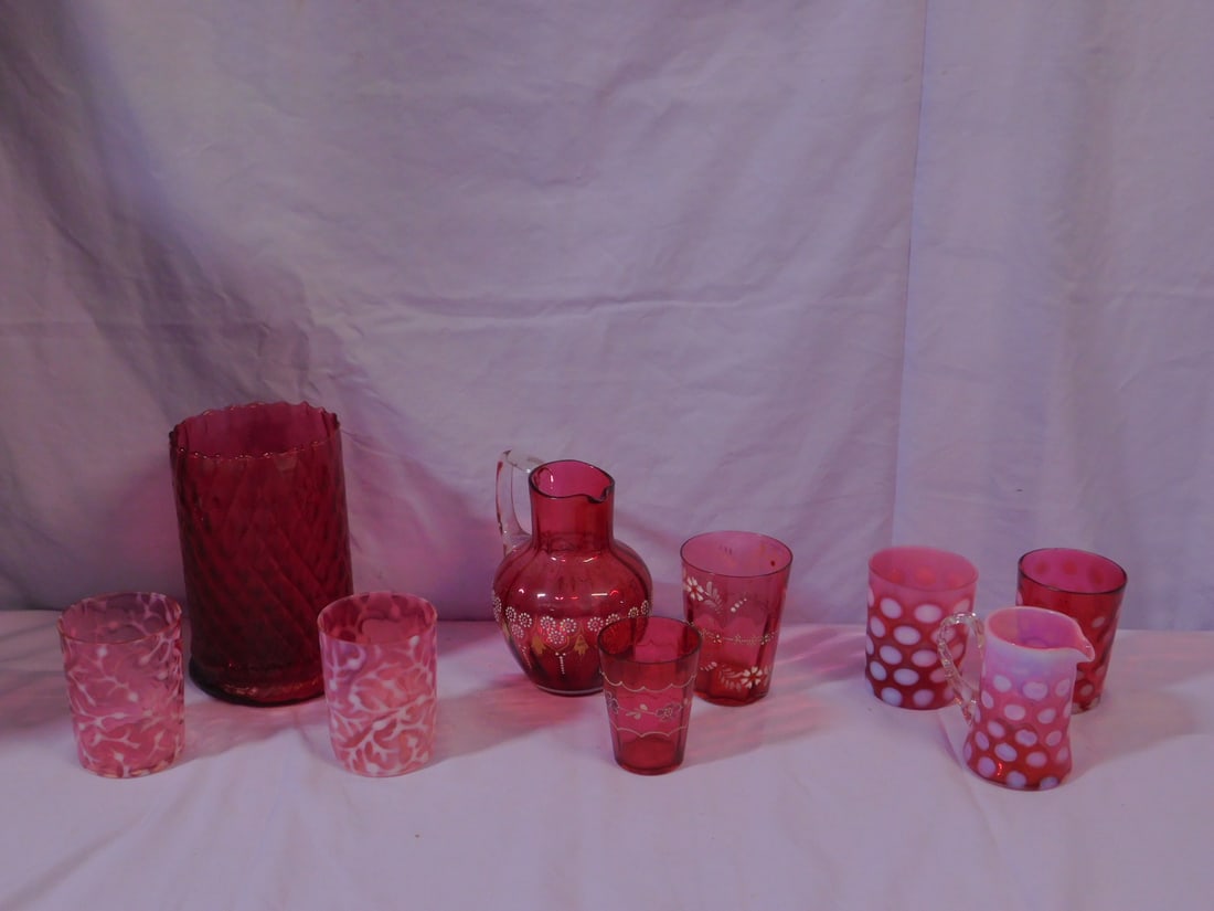 9 Cranberry Glass Pieces (1 of 4)