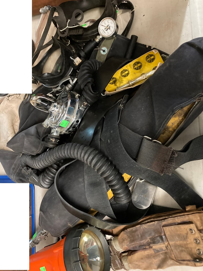 Scuba Divers Gear (1 of 5)