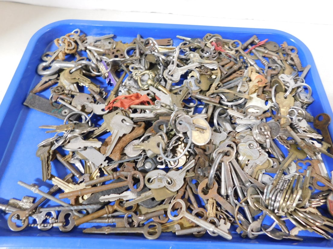 Vintage Keys (1 of 7)