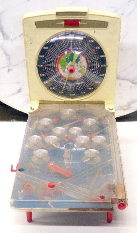 Marx Electronic Spaceship Pinball Game: 1960's Louis Marx & Co. Electronic Spaceship tabletop Electric Pinball game. CONDITION: Not tested, areas with wear & scratches.