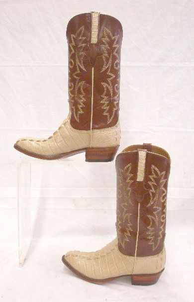 Lucchese Leather & Crocodile Cowboy Boots: Lucchese men's brown leather & tan crocodile western cowboy boots, size 8 D. CONDITION: Used with minor wear on leather & crocodile, soles have wear from usage.