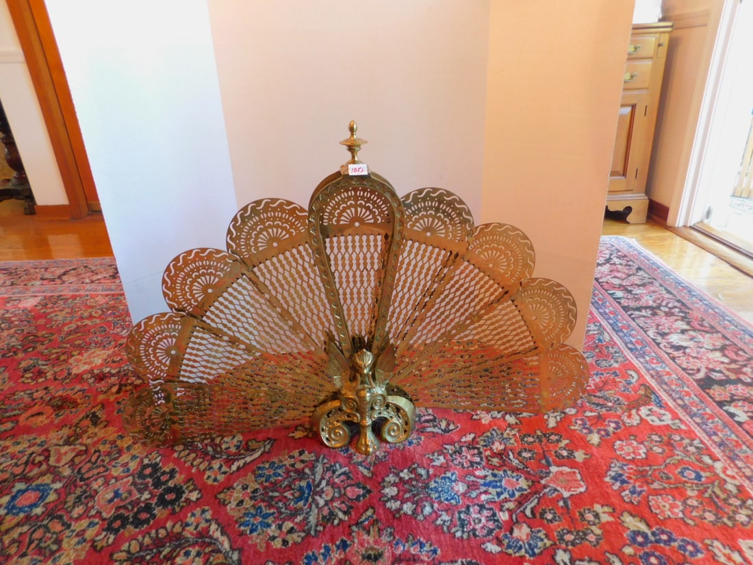 Fire Place Screen (1 of 3)