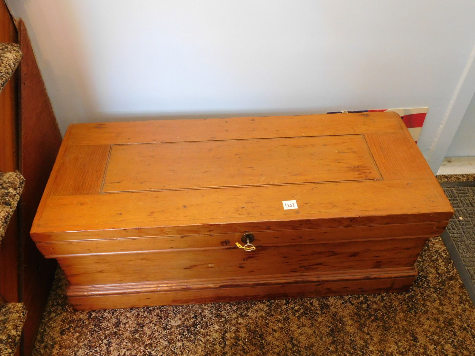 Pine Antique Tool Chest (1 of 3)