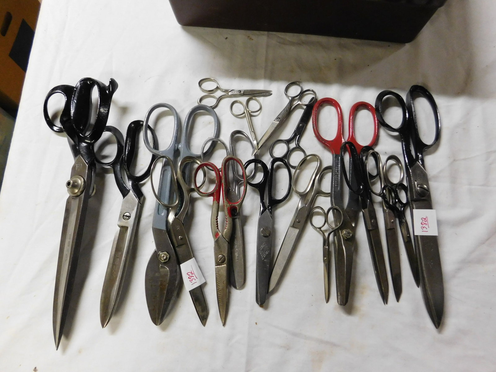 Scissors Lot: Scissors Lot, by Wise and others, various types and sizes, sixteen piece. CONDITION: Good to very fine.