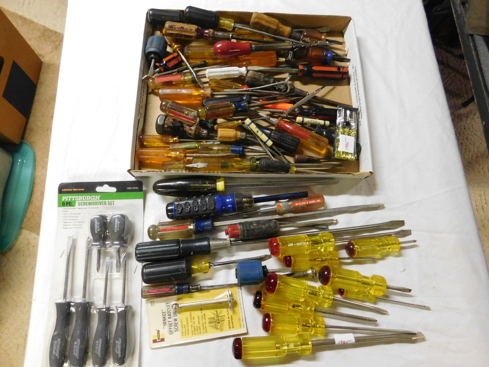 Screw Drivers Lot (1 of 5)