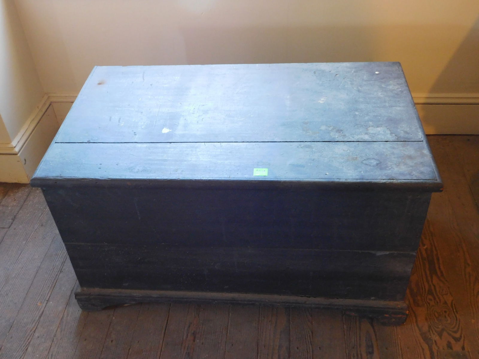 Blanket Chest (1 of 4)