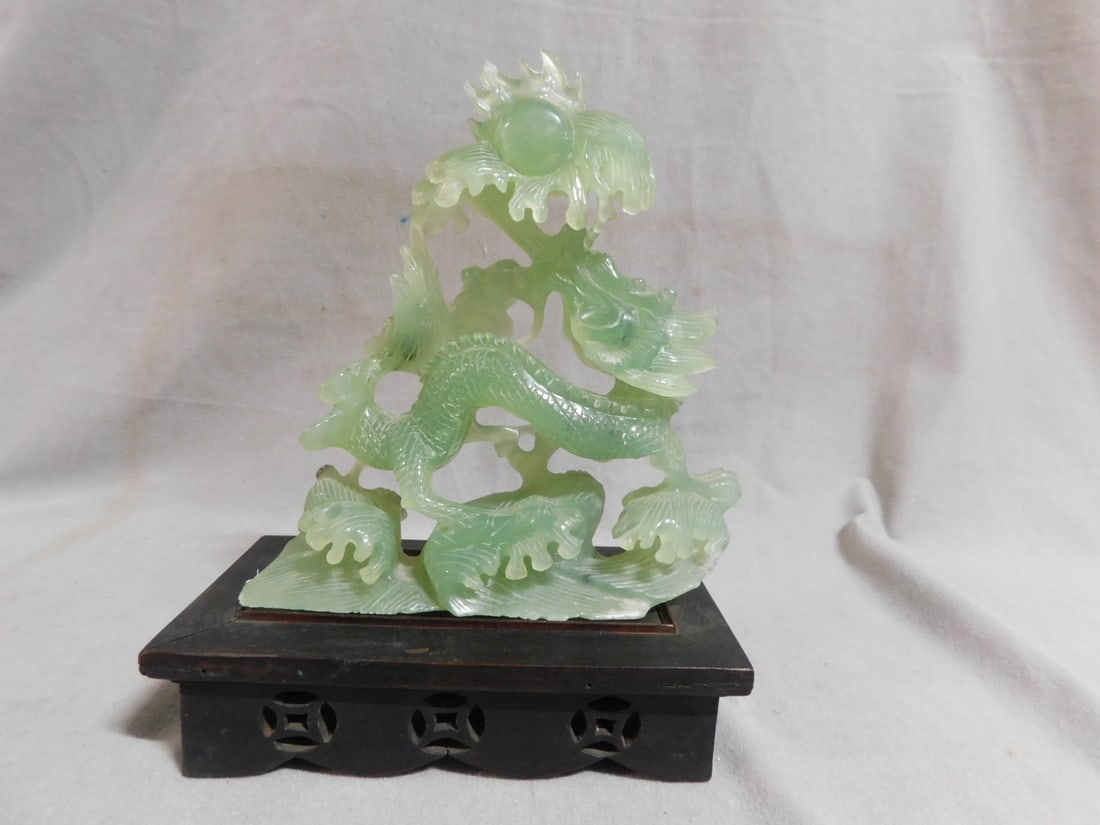 Chinese Jade Dragon (1 of 7)