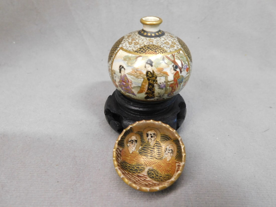 2 Satsuma Miniature Pieces (1 of 4)