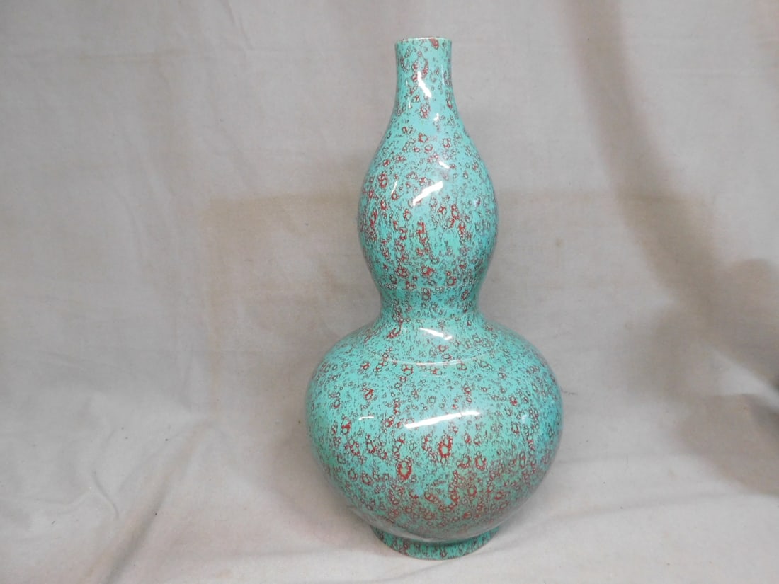 Robin's Egg Blue Chinese Vase (1 of 4)