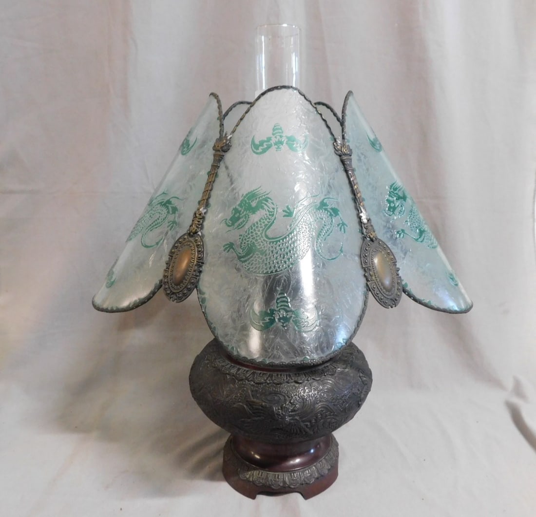 Chinese Bronze Oil Lamp (1 of 8)