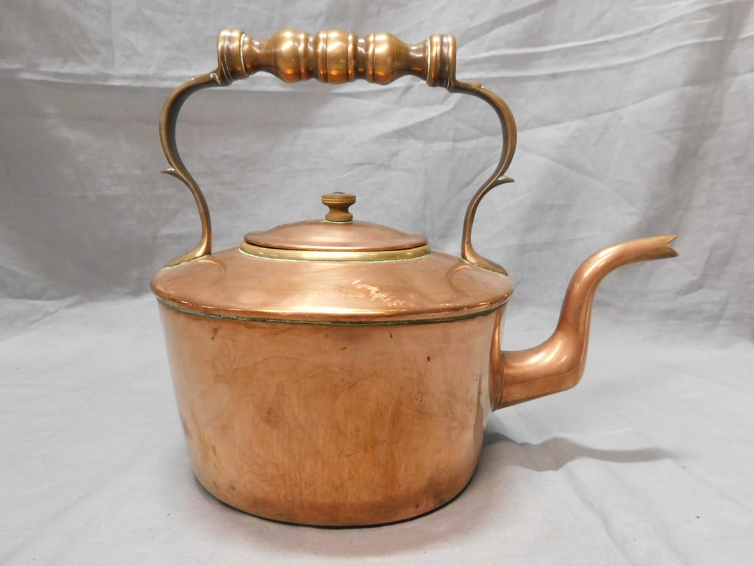 Antique Copper Tea Kettle (1 of 4)