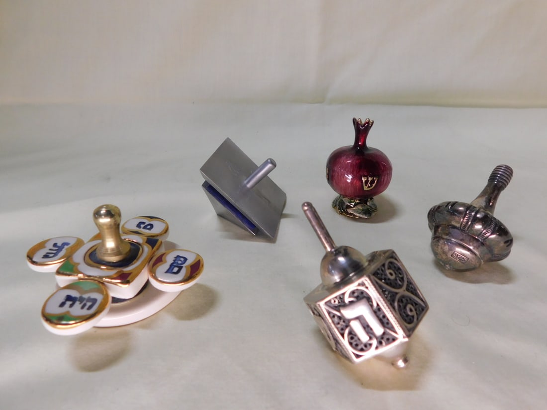 5 Judaica Dreidels (1 of 4)