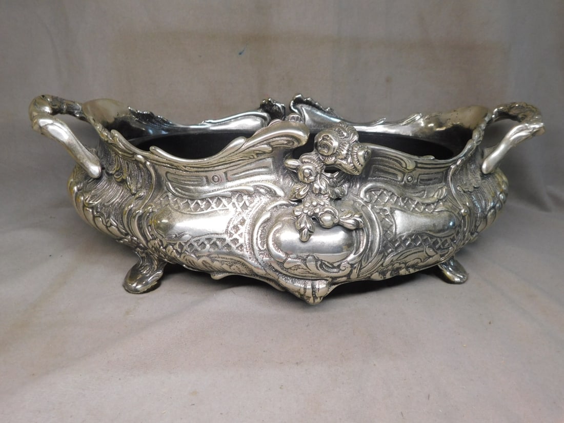 Louis XV Style Planter (1 of 4)