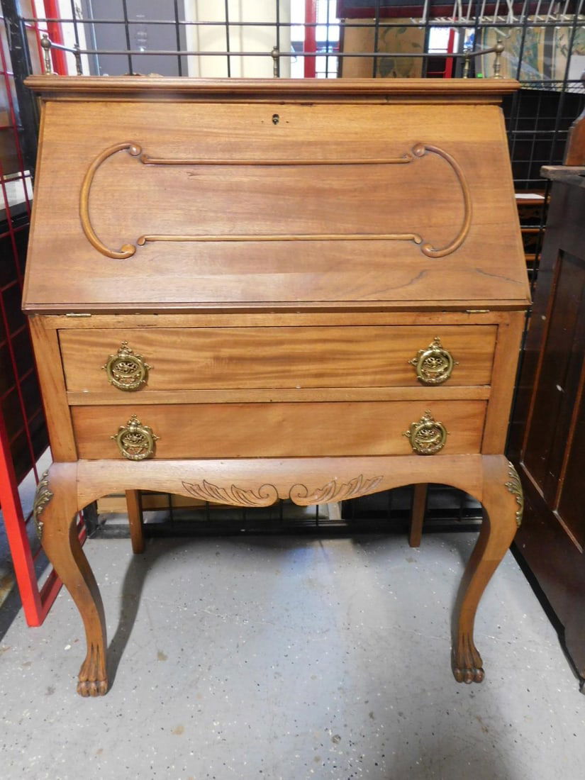 Georgian Style Lady's Desk (1 of 4)