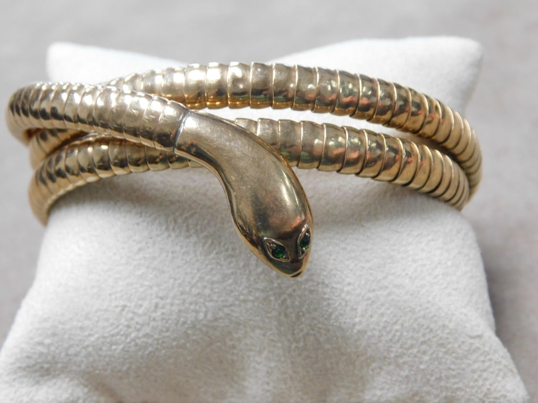 9k yg Snake Coil Bracelet (1 of 3)