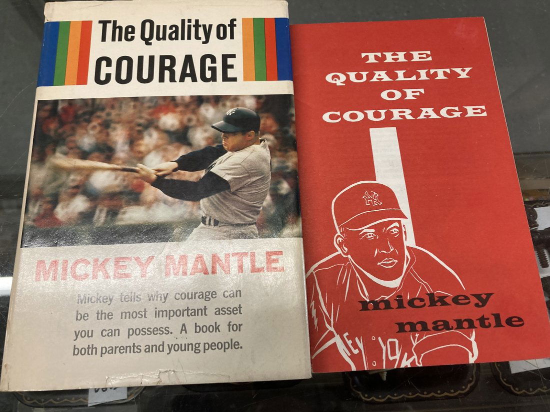 [2 items] Mantle, Mickey, book and pamphlet (1 of 4)