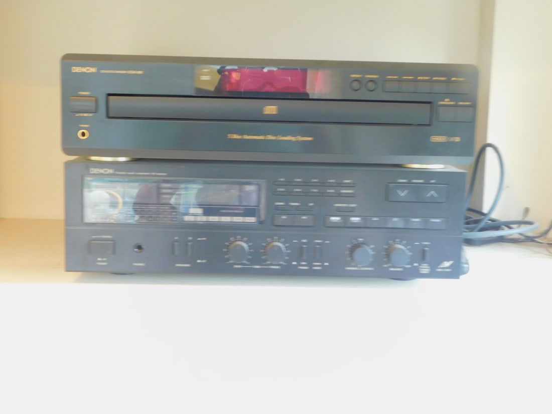 Stereo components (1 of 6)