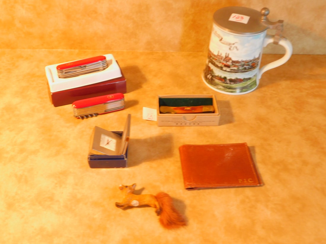 Beer stein, knives etc. (1 of 4)