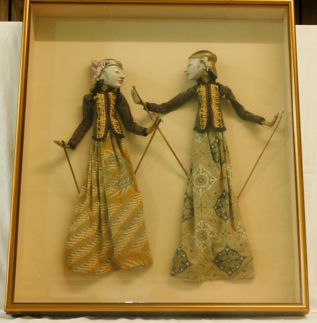 Indonesian framed Puppets (1 of 3)