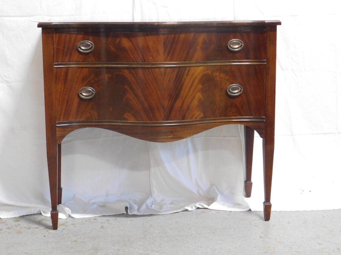 Hepplewhite Style Server (1 of 5)