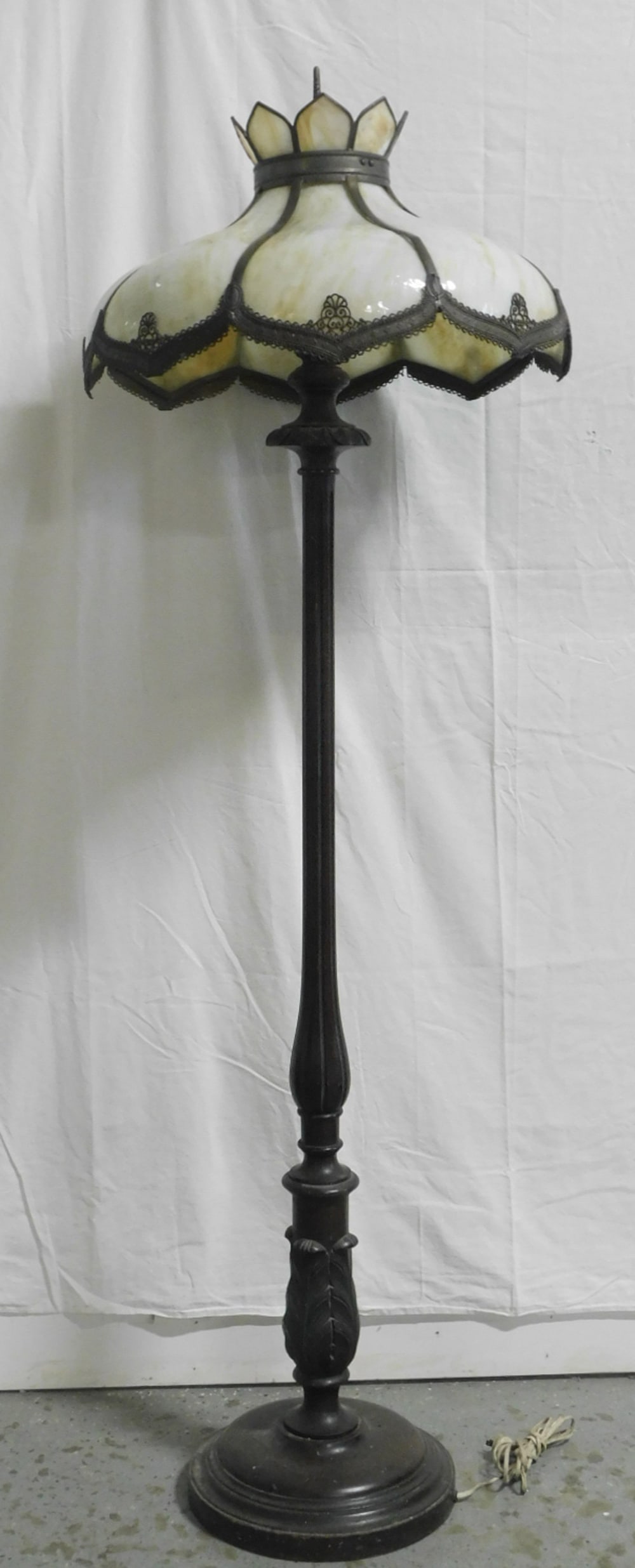 Antique Floor Lamp (1 of 5)