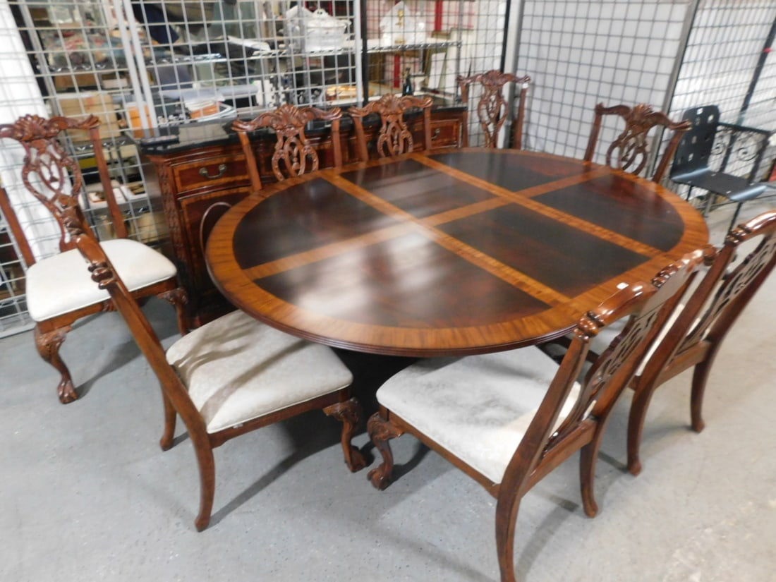 Chippendale Style Dining Room Set (1 of 10)