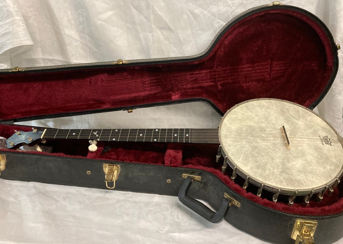 Mike Ramsey 5 String Open Back Banjo (1 of 10)