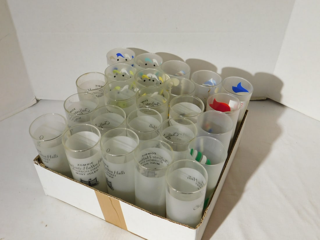 Assorted Ricky glasses: Assorted Ricky glasses, various designs. Condition: good