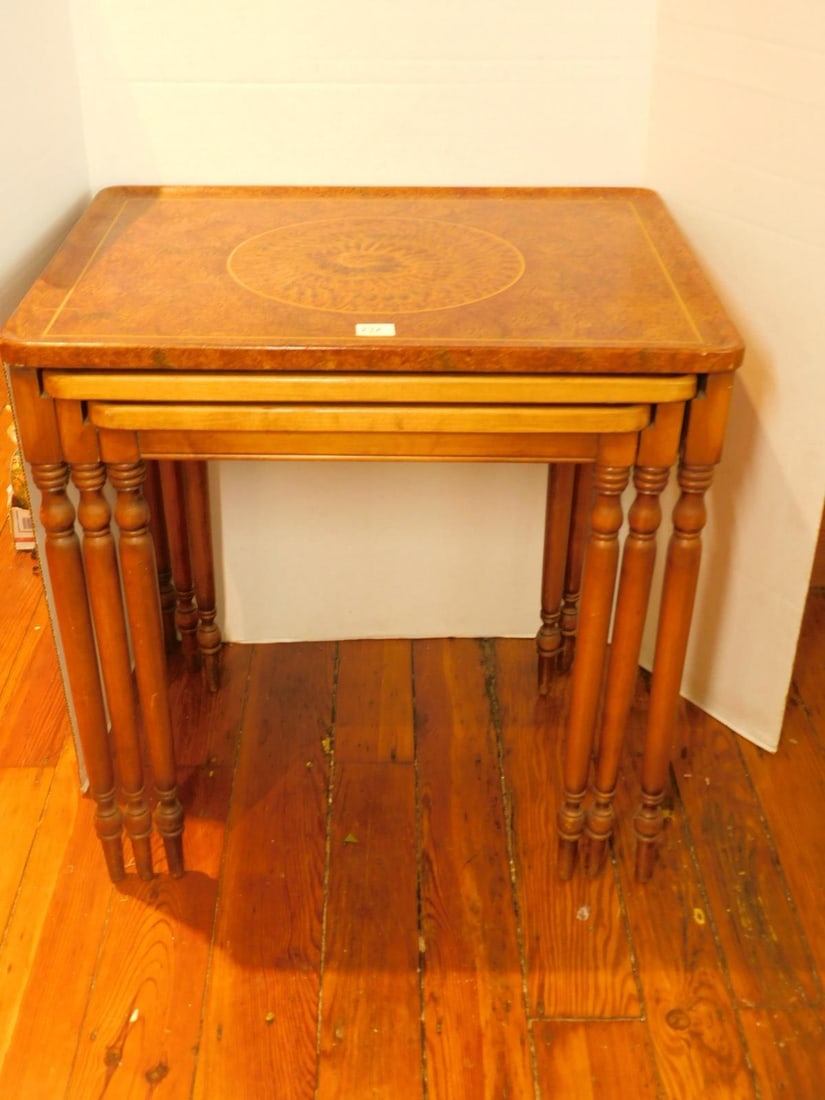 Nest of 3 Tables: Nest of three Tables, burl grained and line inlaid wood, turned legs, 20th C., 24" x 24" x 18". CONDITION: Very good. Light use.