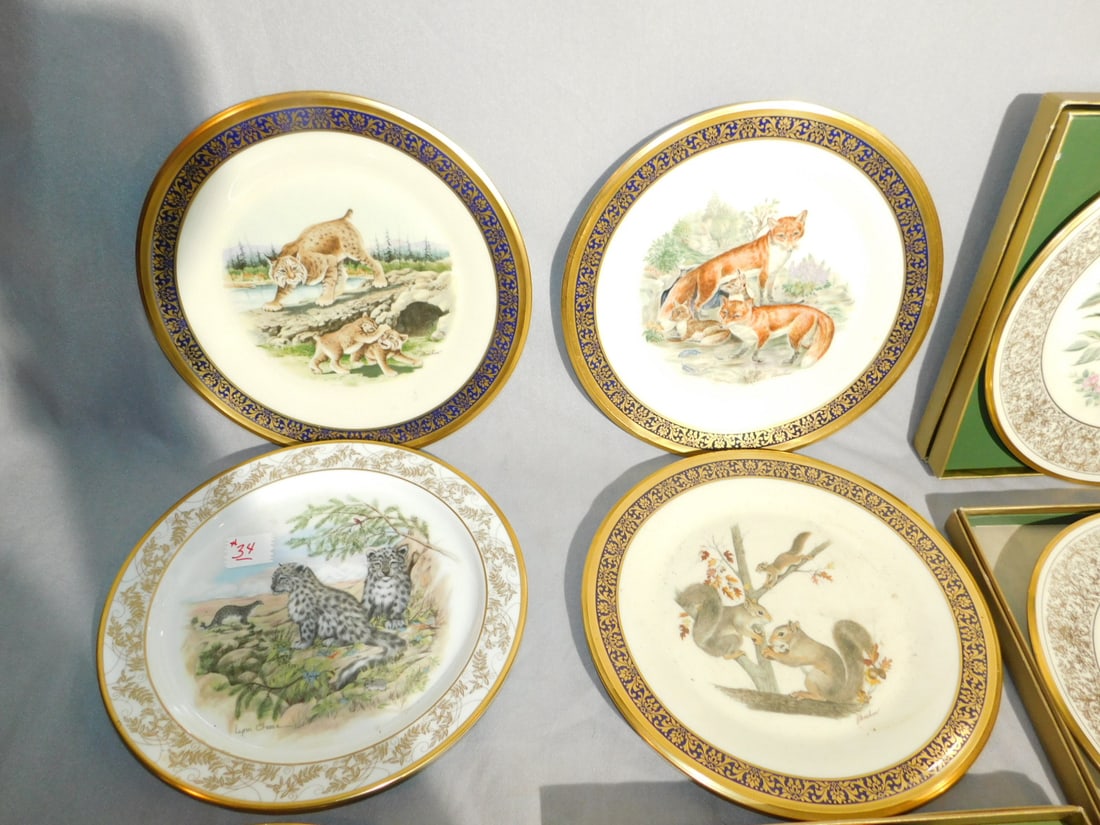 8 Lenox Ltd Ed Plates: Eight Lenox Ltd Ed Plates, includes: Boehm birds, three woodland wildlife, and one Leopard, 10 1/2"d, three with boxes. CONDITION: Very fine.