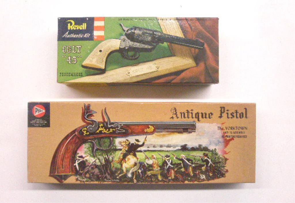 Ls Plastic Model In 1 1 Scale Of A Colt Toy Pistol Kit Dec 05 2019 M M Auctions In United Kingdom