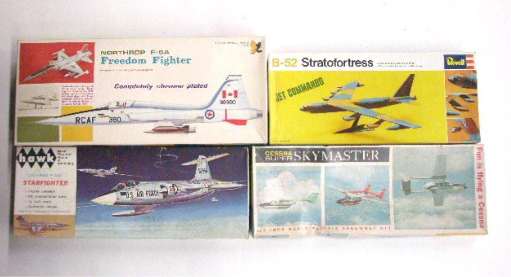 1960's & 1970's Airplane Model Kits: Four 1960's and 1970's airplane model kits with boxes, Hawk Model Company Cessna Super Skymaster, Lockheed F104-A Starfighter and Northrop F-5A Freedom Fighter and Revell Inc. B-52 Strato Fortress. CO