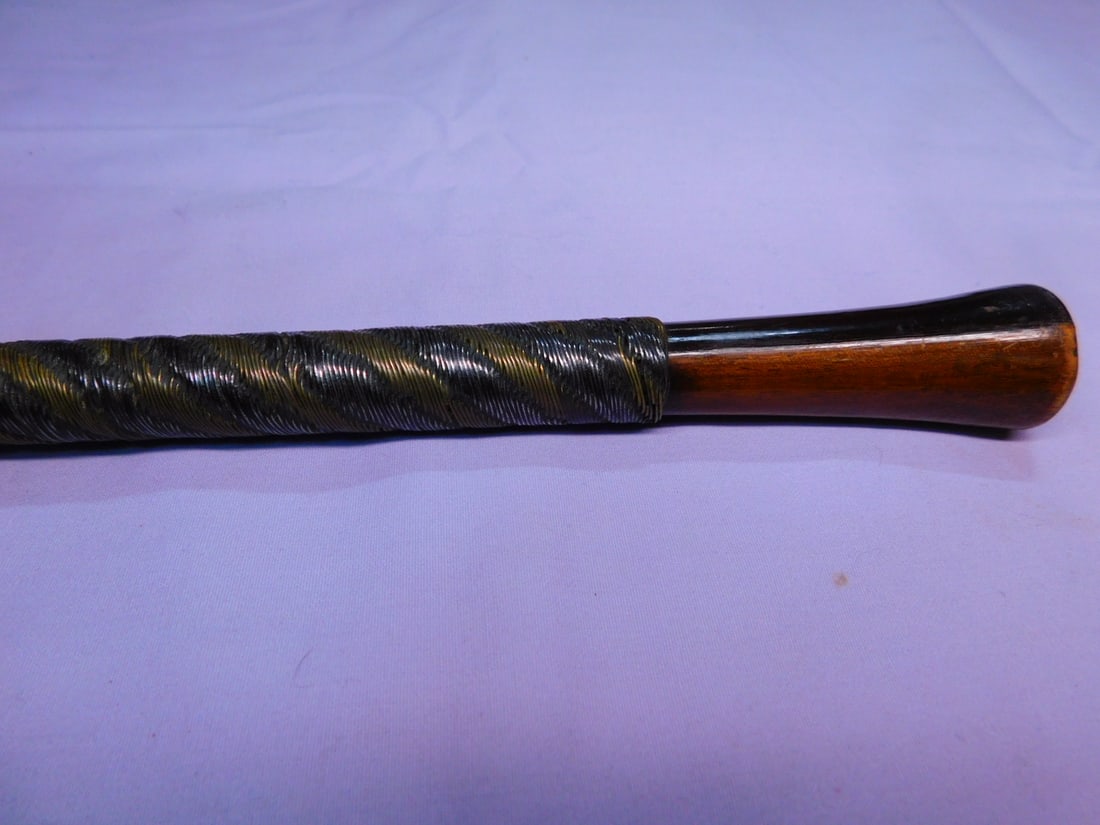 Woven Wire Cane (1 of 3)