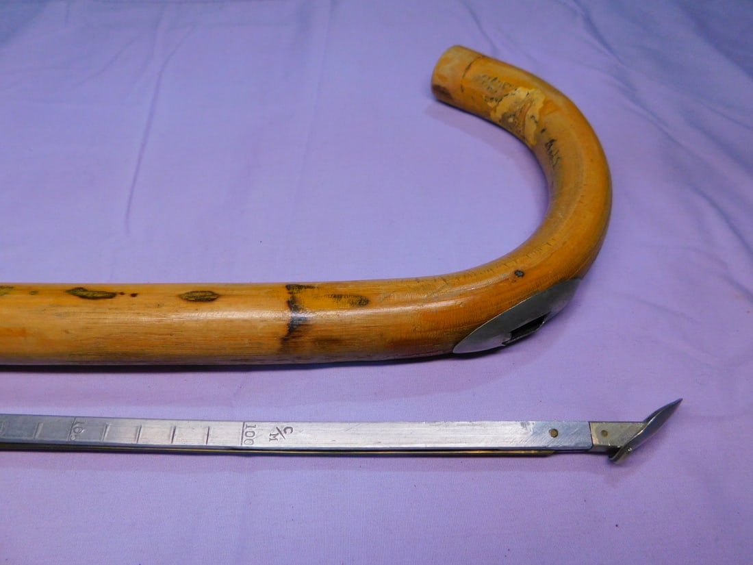 Horse Measuring Can (1 of 5)