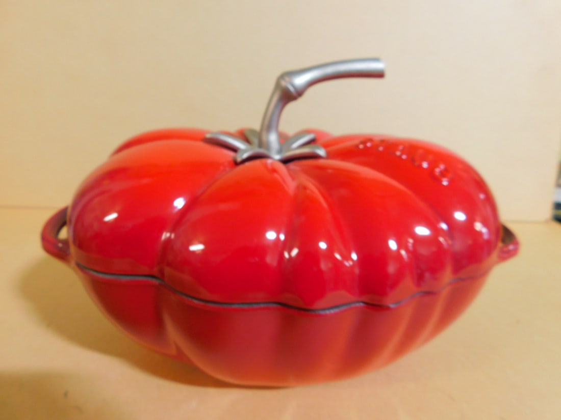 Staub Tomato Cocotte (1 of 4)