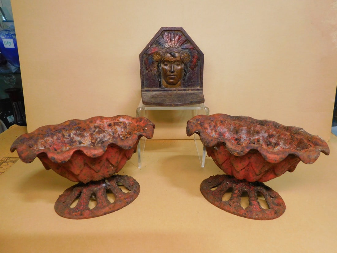 Iron Planters & Door Stop (1 of 2)