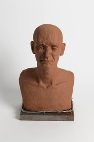 Tone Orvik, Bust