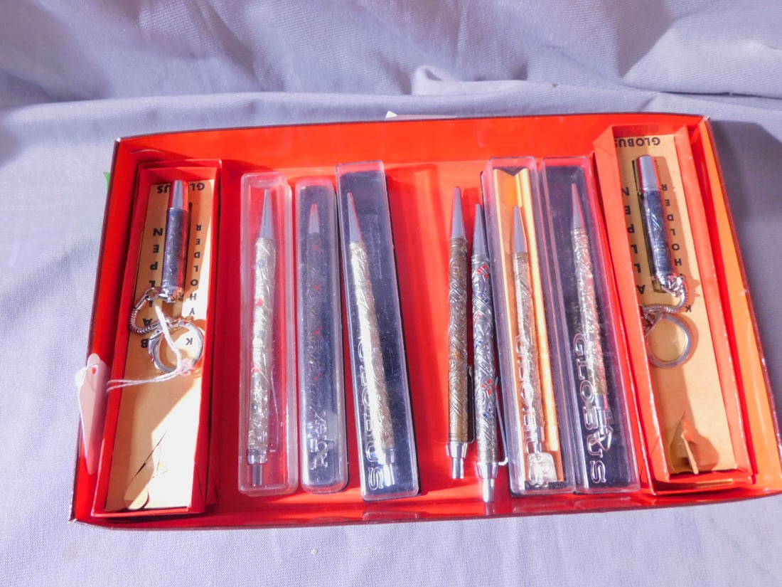 9 Begals Work Pens