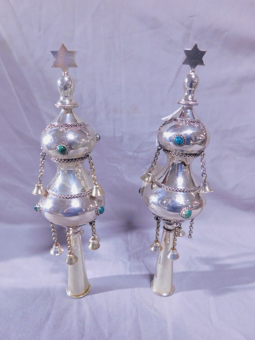 Pr Torah Rimonim (finials): Pair Torah Rimonim (finials), sterling silver, made in Israel, double gourd form, Mogen David crest, wire work borders, malachite cabochon set stones, pendant bells; 10 1/2", 10.45 ozts TW. [26] CONDI