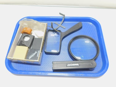 10 Magnifying Glasses