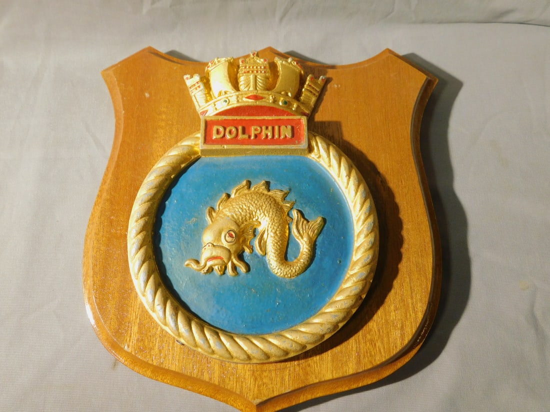 Cast Aluminum Painted U.S. Navy Ship Plaque (1 of 4)