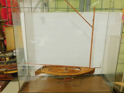 Wood Ship's Model in Case: Wood Ship's Model in Case, Delaware River Tuck up by GR Bell, H, 20" x 21 1/2" x 4 1/2", in plastic case with wood base, 24" x 26 3/4" x 8", plaque with boat name and artist. CONDITION: Very good.